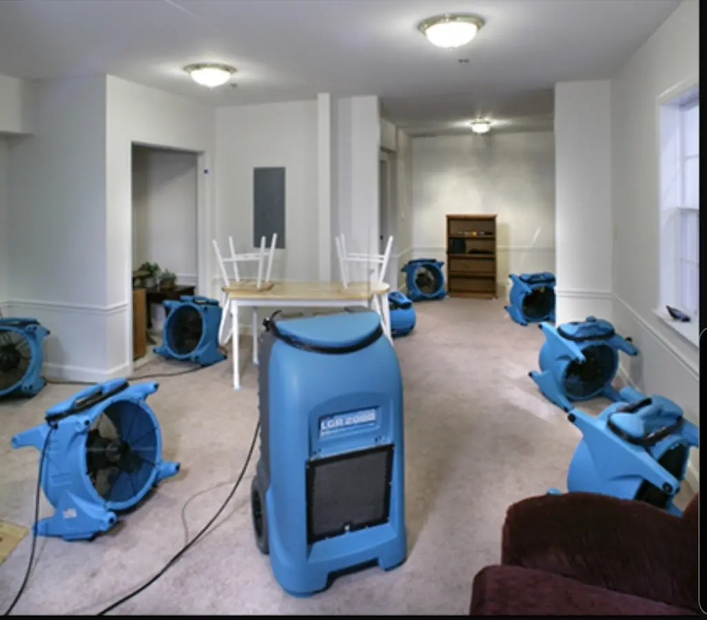 Air movers and dehumidifier setup for Water Extraction & Removal in Miramar